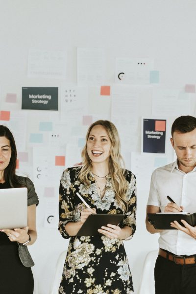 digital-marketers-working-o-a-plan.jpg